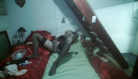 SISSY SUT
