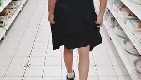 Melon Ice - Thai Student Exhibitionist
