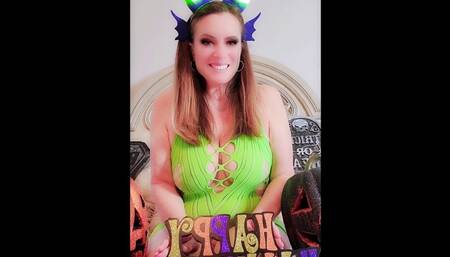 Happy Halloween 2023 Sexy MILF Nikki Neon Green Lingerie Dragon Headpiece Dildo Suck Fuck JOI