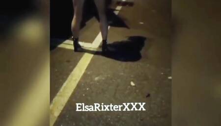Young Striptease, Naked in Public to Walk Naked Down the Street, No Panties! Elsarixterxxx
