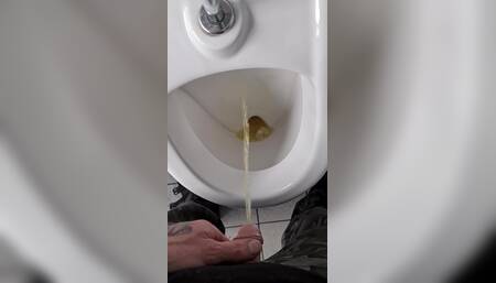 Pee