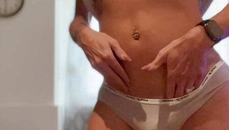 Shemale cumming