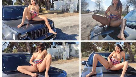 Hello Guys - I Like to Masturbate in Front of the Road