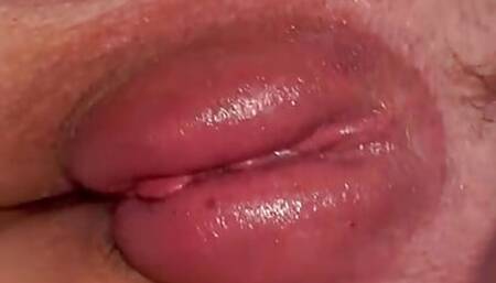 Kazcummins. Misty Slut. Misty gets her pussy pumped