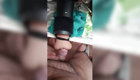 solo toy playing