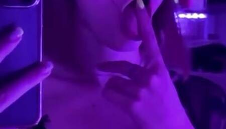 AHEGAO IS WAITING FOR CUM ON HER FACE