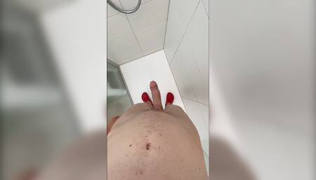 I wanked my cock off in the public shower.