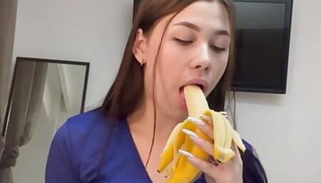 Look at me fucking her throat! very deep blowjob