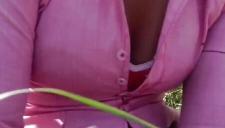 Desi pink shirt bhabhi in field and creampie