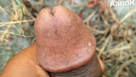 Masturbation vid6- Hard Masturbating in the jungle