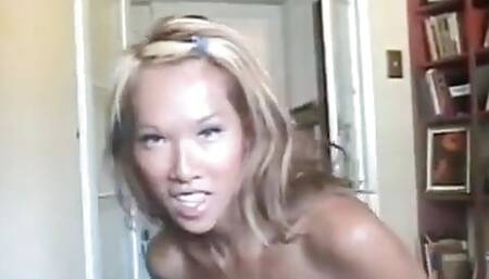 Smoking-hot teen sucking balls and getting slammed