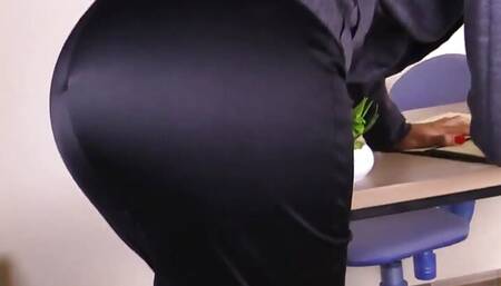 Super-hot Chiara dressed up as a sexy secretary