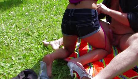 Shannya Tweeks and the outdoor anal drill