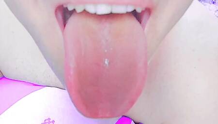 WEBCSM SHOW MY FAN MADE ME BEND DOWN TO SHOW MY BIG YUMMY WHITE SMOOTH ASS AND HE FELT BETTER AND MADE A GOOD CUMSHOT MASTURBATE