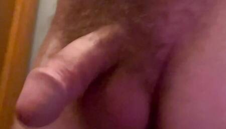 Shaking my cock for you ????