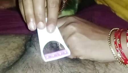 When the period came, the wife shook the cock with her hand and also cleaned it quickly.