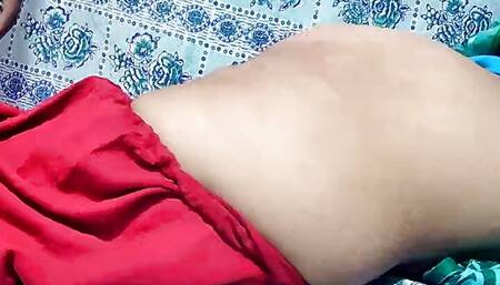 Indian boss and maid sex in the office