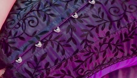 Erotic Girl - Pink Nina Vicious