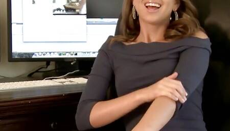 Horny beautiful Riley Reid brings a man home to satisfy her wet pussy