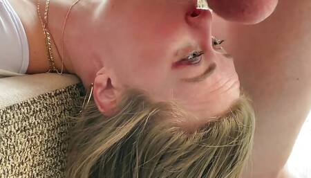 Innocent girl turns to dating