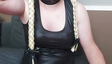 Deepthroating my double dildo wearing my new full latex mask and fake lips