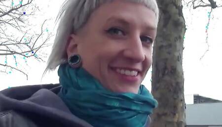 German Scout - Emo girl Luna Toxxxic
