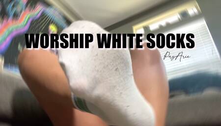 WORSHIP WHITE SOCKS