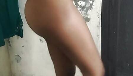Desi girl nude dance