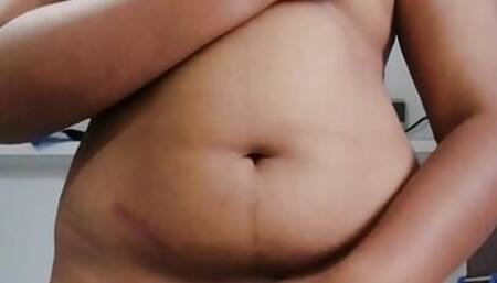 The Sri Lankan 18+ teen chubby girl masturbating