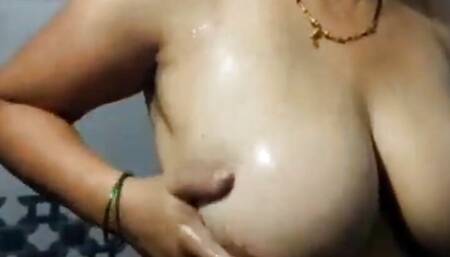 Indian bathroom sex