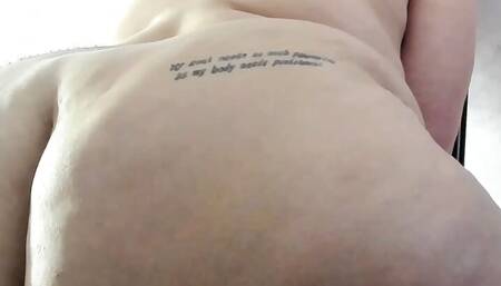 BBW using her dildos with great desire