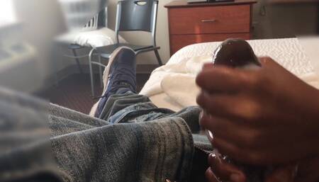 Pretty Redbone Sucked Me Sloppy Watching Spongebob. Big Cumshot She Got Out of Me