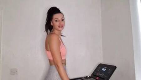 Tattooed Temptress - Mommy's Hot Sweaty Work Out