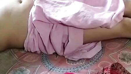 Bengali Sex. Boudi  sex with neighbour boy.