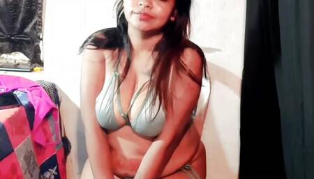 Indian Housewife Sexy Show 3
