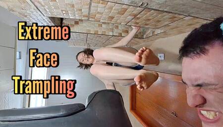 #37 Beatriz Extreme Face Trampling - POV (Custom clip)