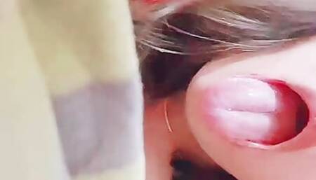 An Iraqi girl suck duck