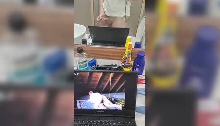 Str8 Guy Blowing Huge Load Watching Gay Porn Compilation