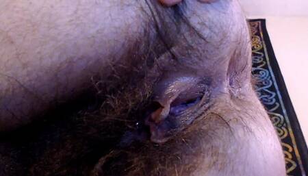 Hairy Squirt And Close-up Drip Dry