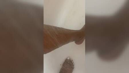Feet Shower