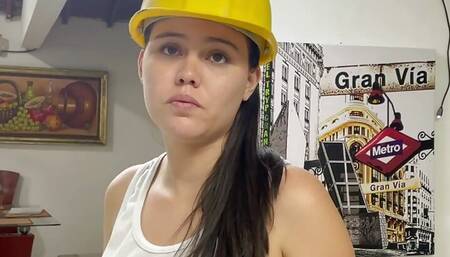 A sexy builder comes to my house to make some arrangements and ends up heating me up until she fucks me and makes me cum in it