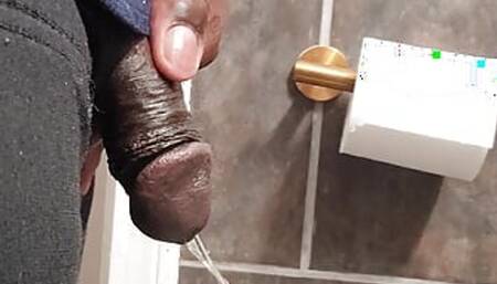 Pissing With ZZ: Volume 1