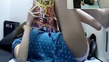 Spy Japanese Video Room Girl Masturbating Uncensored