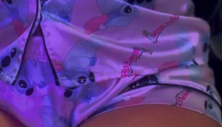 Srilanka solo girl hard machine fingering vidio