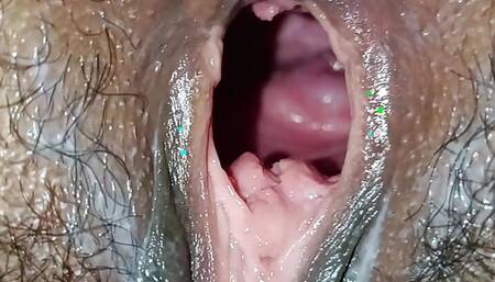 Hot tamil aunty mastrubation and cucumber fucking