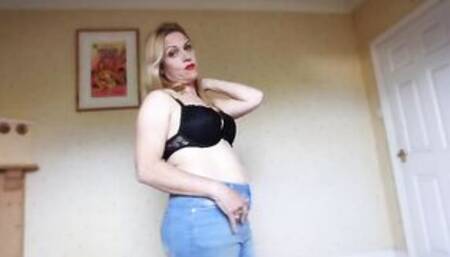 LadyArbella - Mommy’s Topless Puppy Play JOI