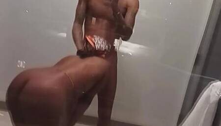 SLOPPY HEAD IN LAS VEGAS HOTEL WINDOW