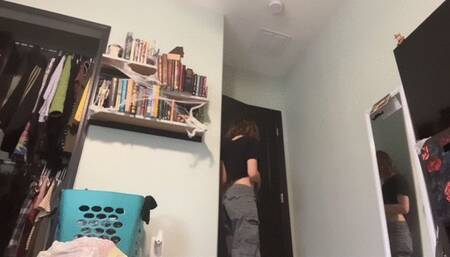 Maeves Shrunken Cuck