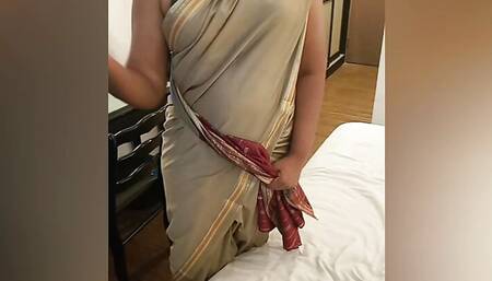 Smita Akkavum Horny Boy's Sex Fantasy Role Play