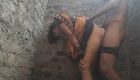 Indian real desi husband wife bathroom sex-viral video
